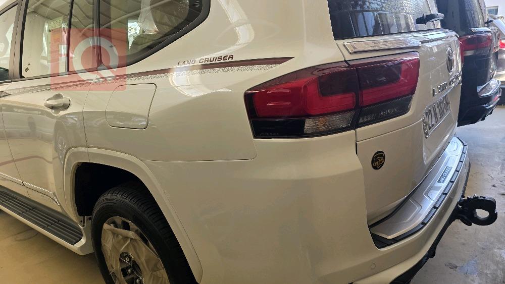 تويوتا لاندكروزر